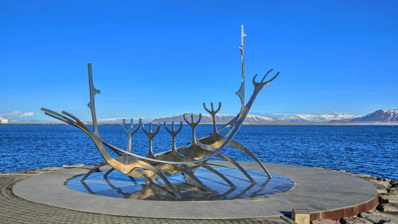 Lara Studio In Laugardalur Valley, Reykjavik Central Park And Botanical Garden, Private Entrance, Free Private Parking On Side 외부 사진